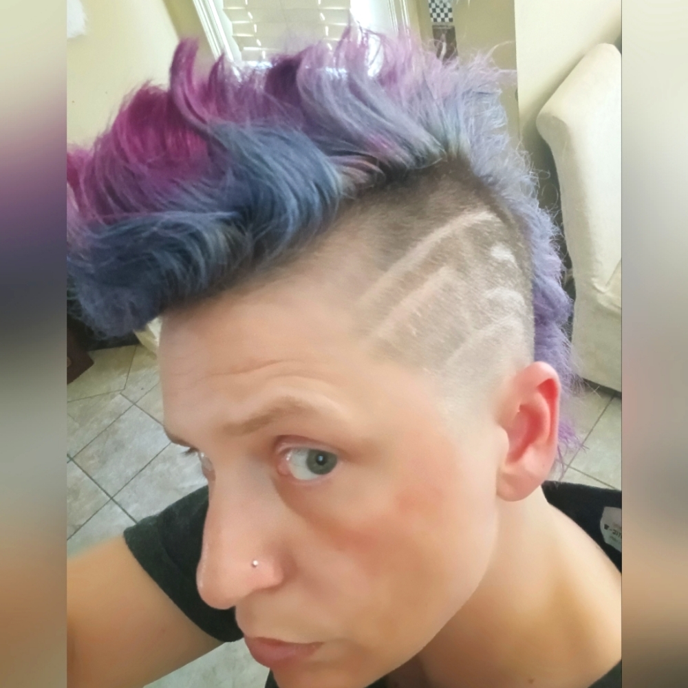 Meet your Posher, Victoria
